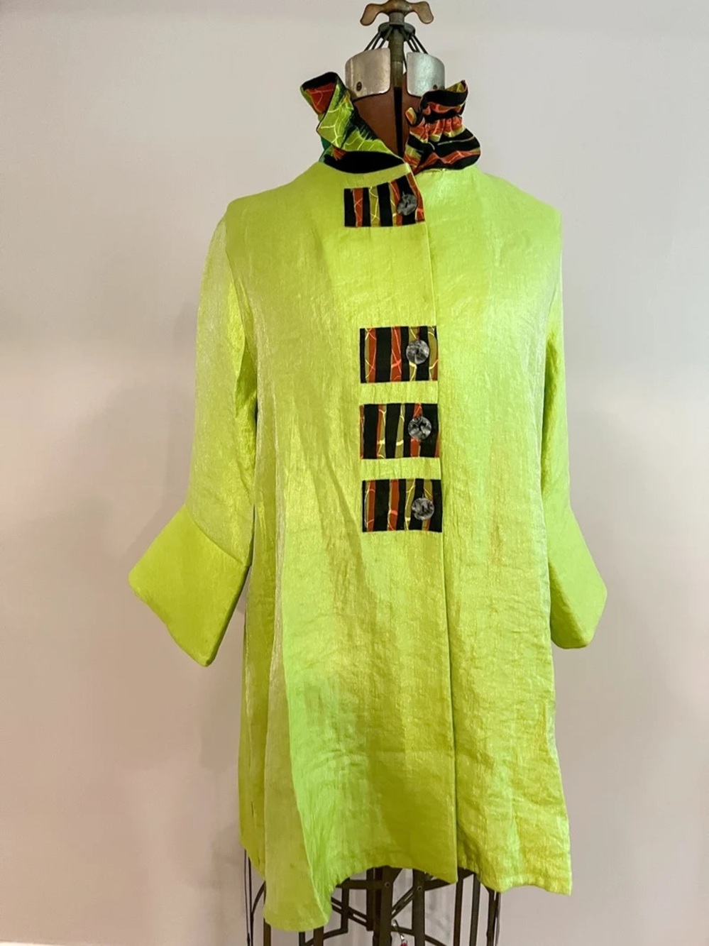 Vintage Chartreuse Tunic Top Orange and Black Details Art Teacher